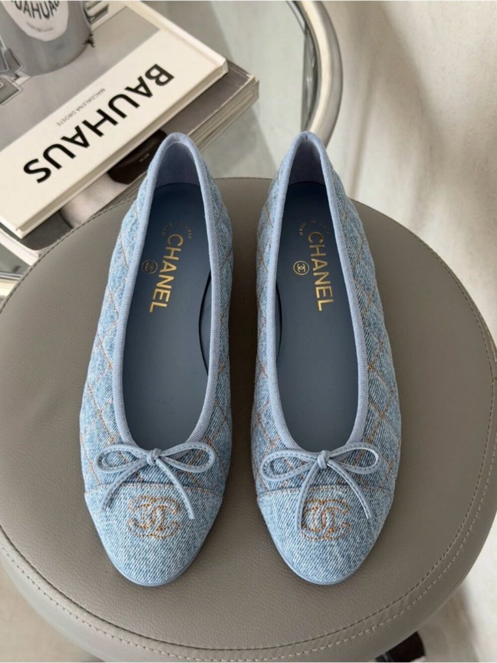 Chanel 26B Light Blue Denim Quilted CC Logo Bow Tie Ballet Ballerina Flat 41